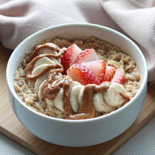 salted caramel oatmeal with strawberry and banana as toppings