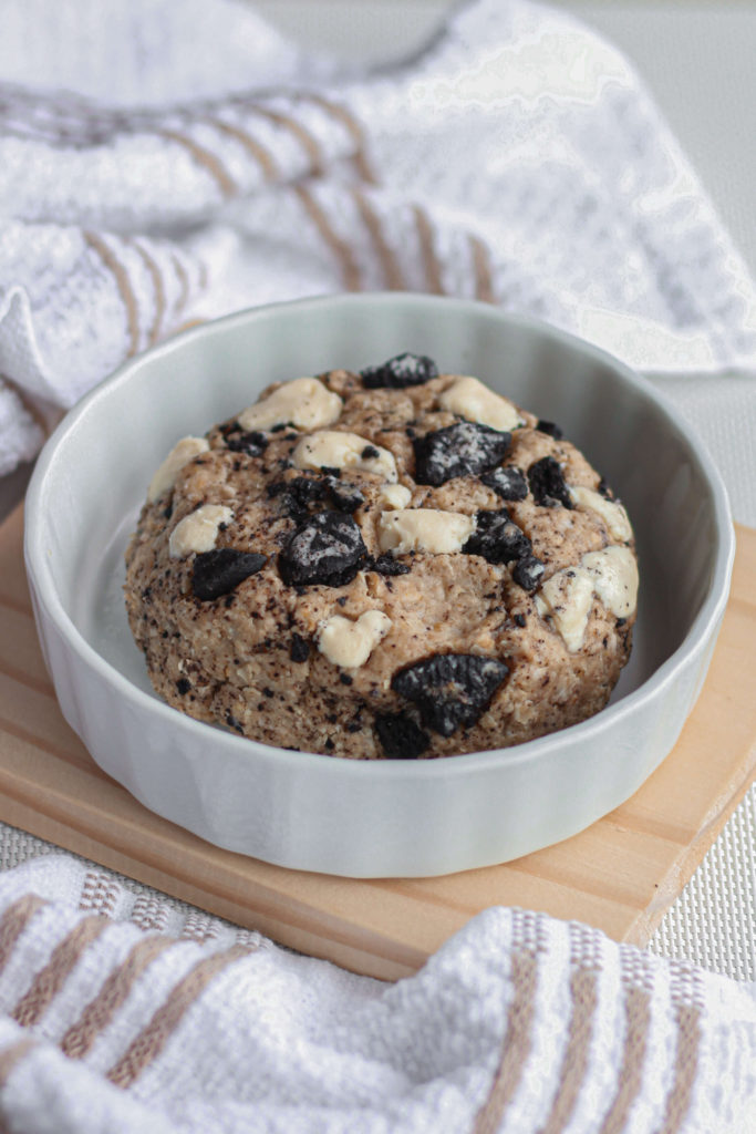 showing cookies and cream cookie