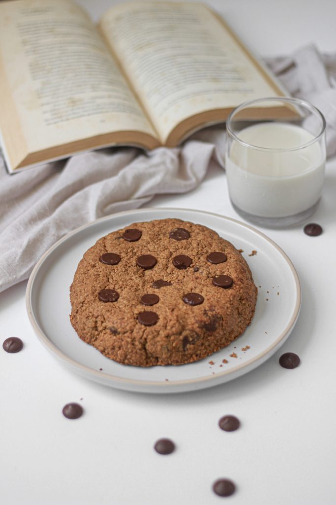 Giant chocolate chip cookie oatmeal