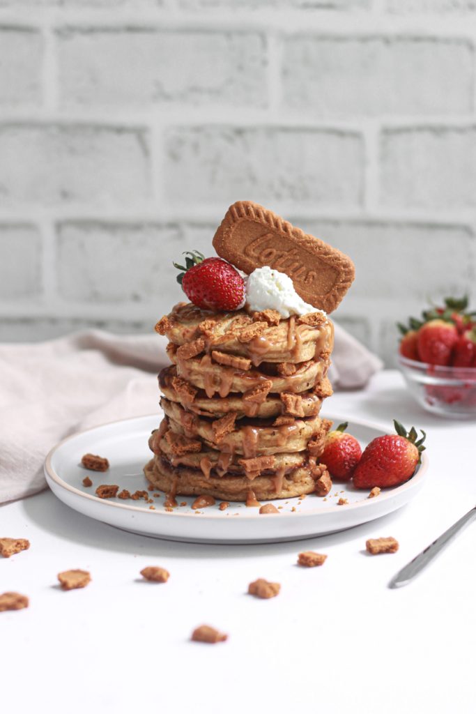 biscoff oatmeal pancakes