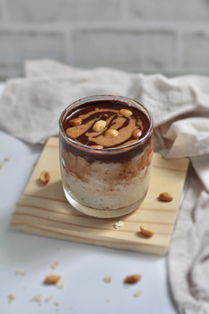 showing healthy peanut butter overnight oats from the top