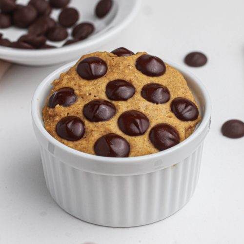 microwave chocolate chip pumpkin mugcake vegan