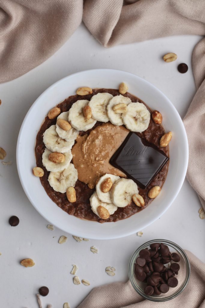 vegan chocolate peanut butter oatmeal