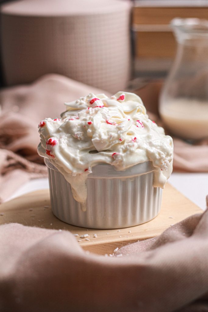 white mocha peppermint baked oats recipe