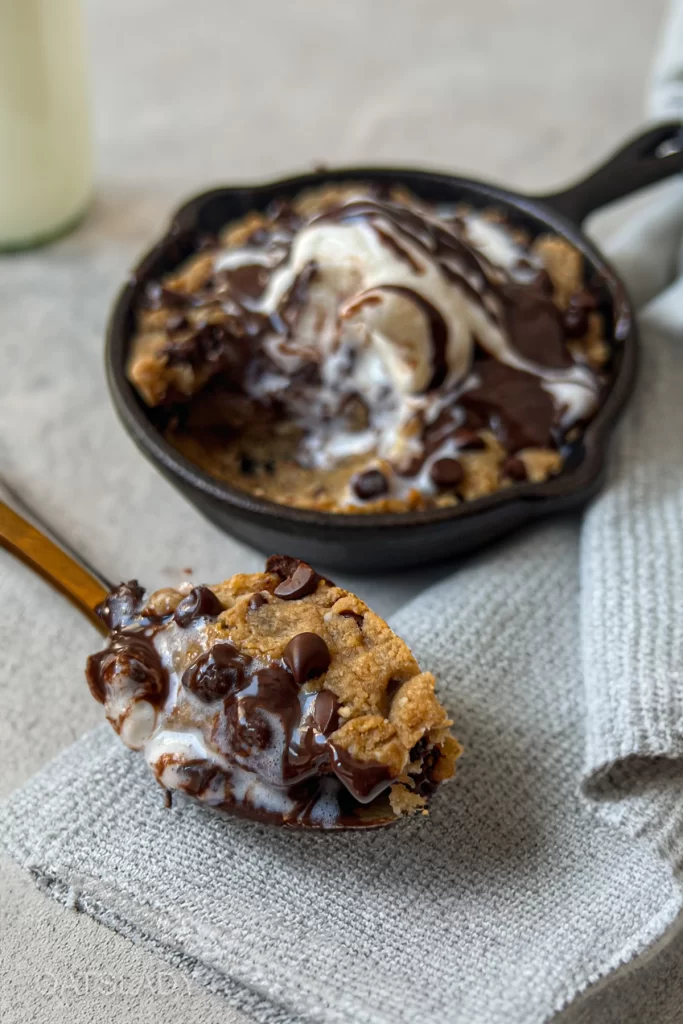 no butter no eggs chocolate chip skillet cookie